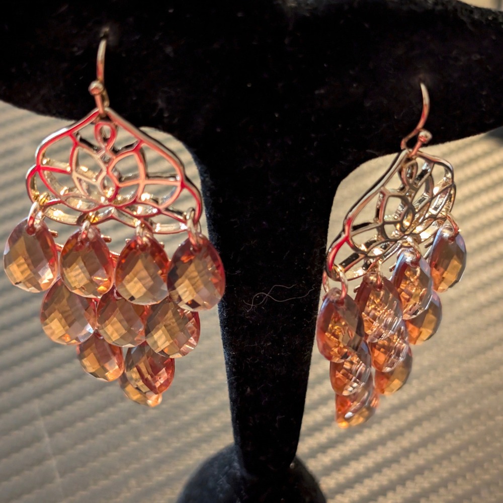 Avon Chandelier‎ Earrings Topaz Lucite Gold Tone NEW 2016